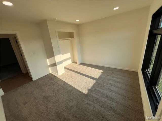 $329,900 | 4218 Oak Hill Road, Cuba, MO 65453