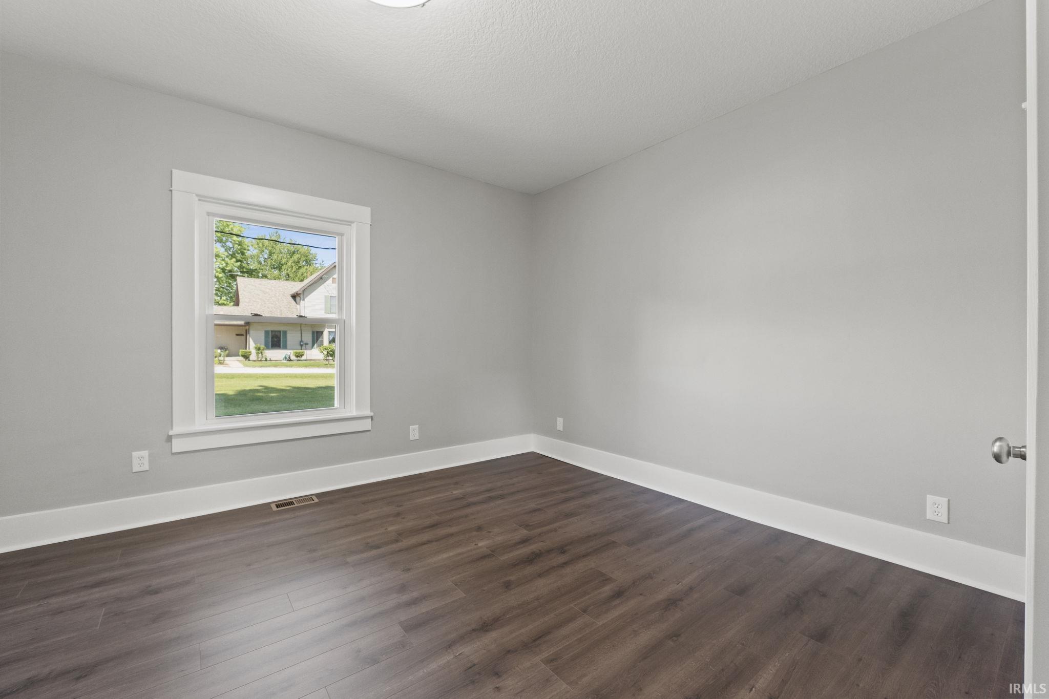 1340 North Mishler Road Huntington, IN 46750 - Photo 19 of 36 Gallery Image 19