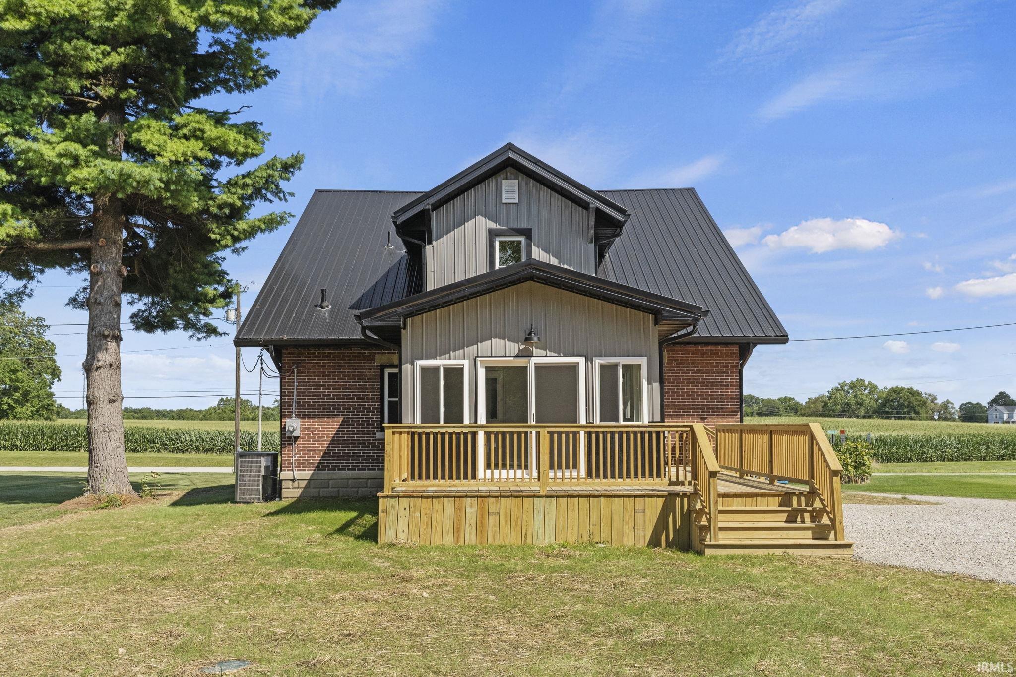 1340 North Mishler Road Huntington, IN 46750 - Photo 30 of 36 Gallery Image 30