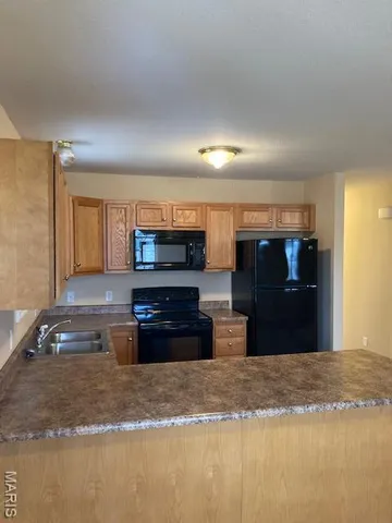 $154,900 | 219 Petroleum Street, Sikeston, MO 63801