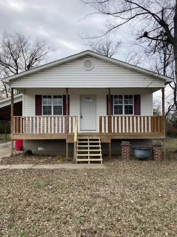$154,900 | 219 Petroleum Street, Sikeston, MO 63801