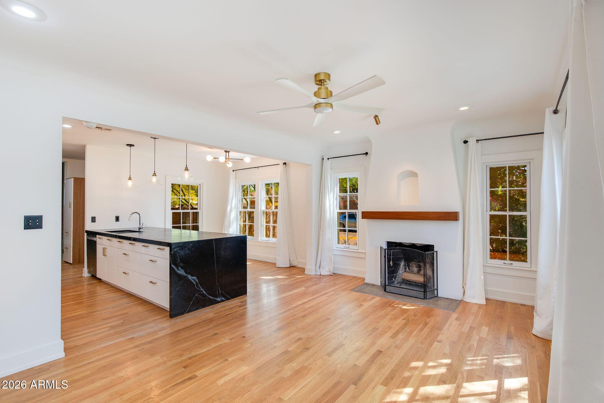 1302 West Culver Street Phoenix, AZ 85007 - Photo 4 of 18 13-Culver