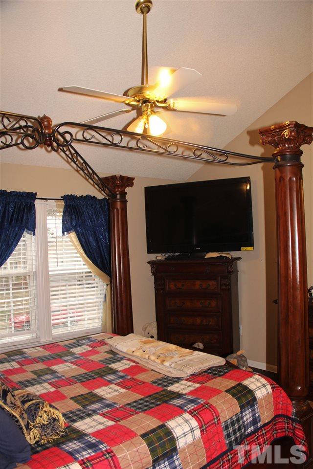 112 Crossfire Road Holly Springs, NC 27540 - Photo 15 of 25 Gallery Image 15