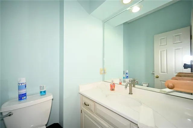 $255,000 | 8229 Northwest Barrybrooke Court, Kansas City, MO 64151