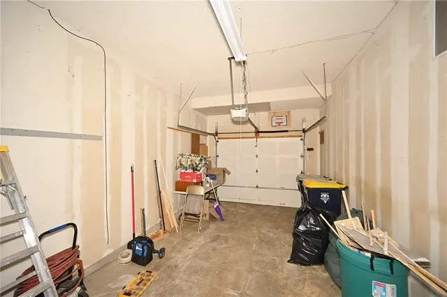 $255,000 | 8229 Northwest Barrybrooke Court, Kansas City, MO 64151