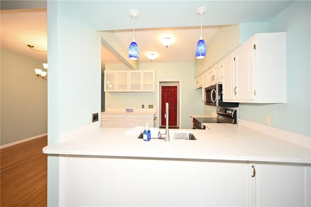 $255,000 | 8229 Northwest Barrybrooke Court, Kansas City, MO 64151