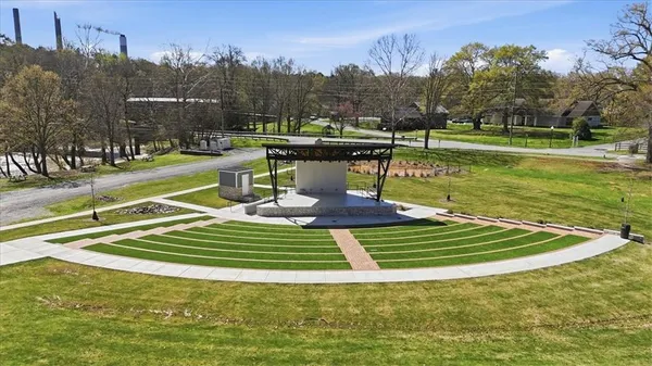 $829,777 | 109 River Walk Parkway, Euharlee, GA 30145