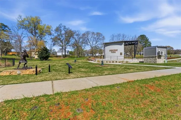 $829,777 | 109 River Walk Parkway, Euharlee, GA 30145