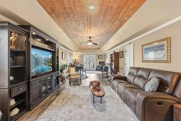 $829,777 | 109 River Walk Parkway, Euharlee, GA 30145