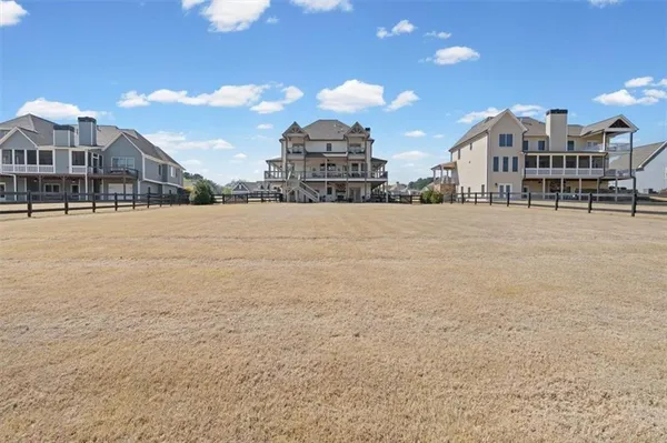 $829,777 | 109 River Walk Parkway, Euharlee, GA 30145