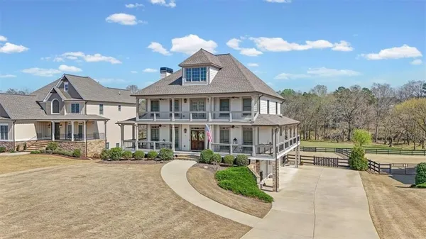 $829,777 | 109 River Walk Parkway, Euharlee, GA 30145