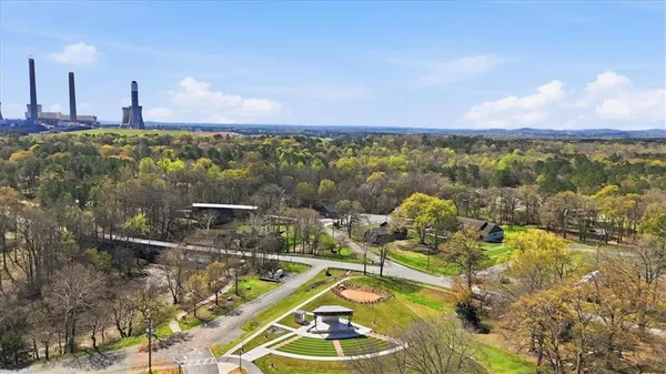 $829,777 | 109 River Walk Parkway, Euharlee, GA 30145