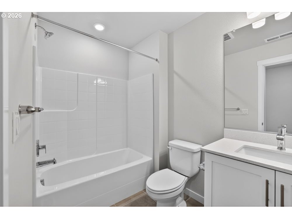 3723 Southwest Knapp Drive Gresham, OR 97080 - Photo 12 of 28