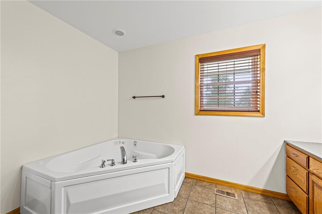 Rr Rr Dd Highway Denver, MO 64441 - Photo 18 of 38