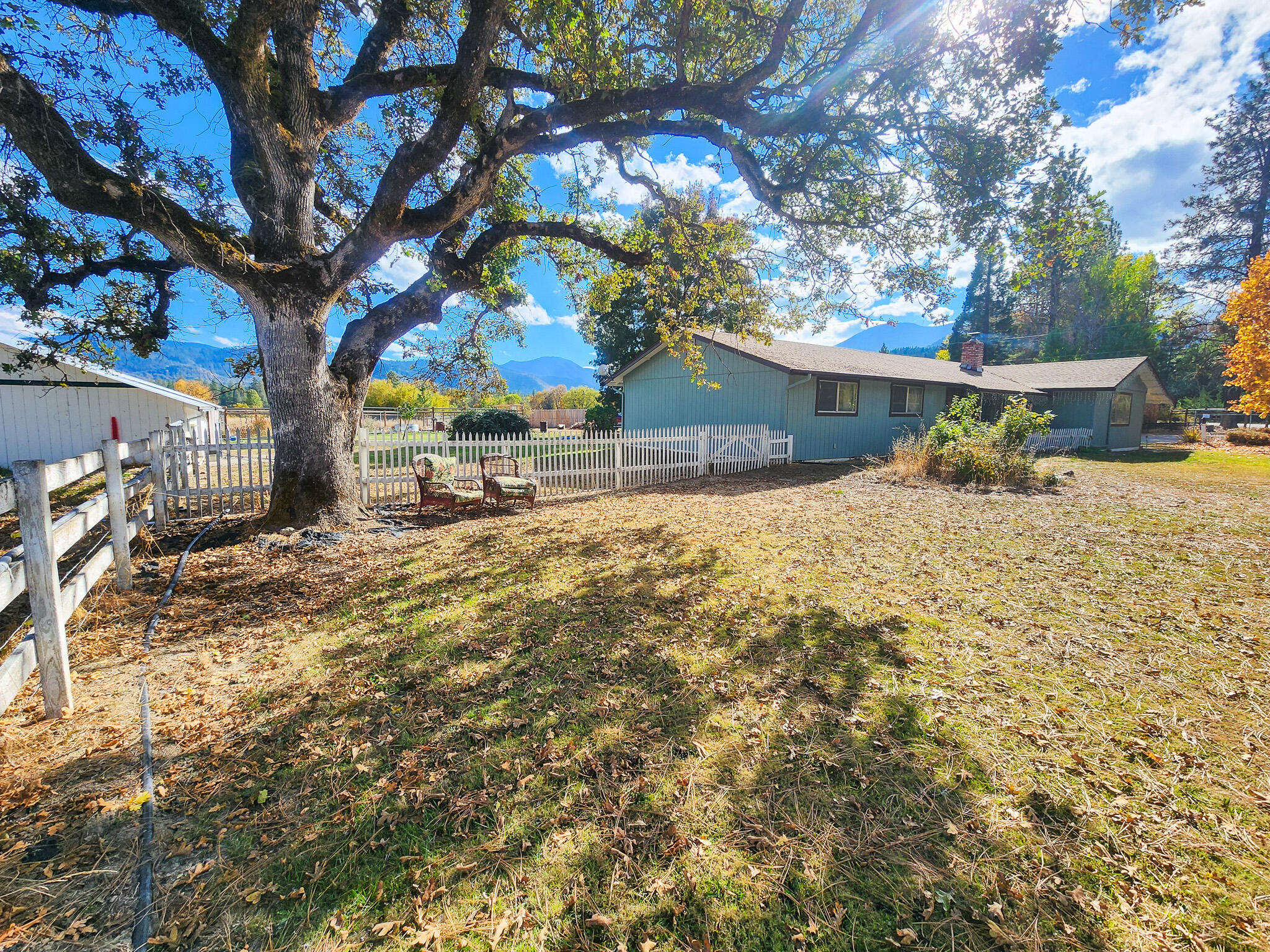 975 Cedar Flat Road Williams, OR 97544 - Photo 34 of 72 5