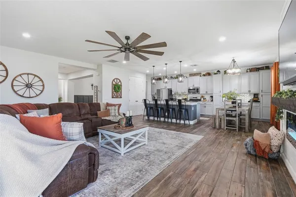 $650,000 | 1218 Blarney Street, Minneola, FL 34715