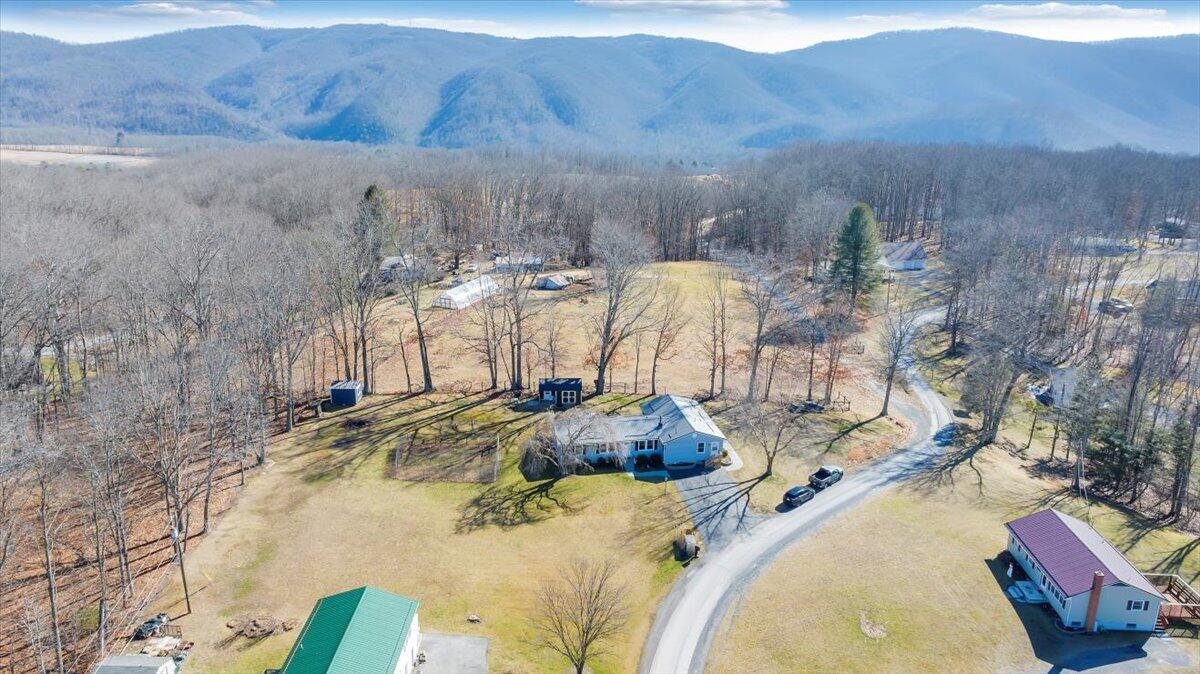 273 Anderson Estates Road Lewisburg, WV 24901 - Photo 61 of 64 Gallery Image 61