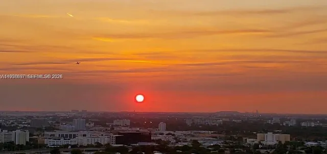 $495,000 | 1600 Northeast 1st Avenue, Unit 2811, Miami, FL 33132