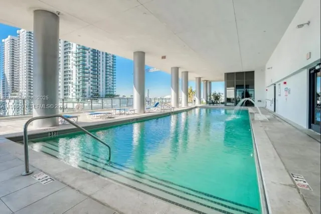$495,000 | 1600 Northeast 1st Avenue, Unit 2811, Miami, FL 33132