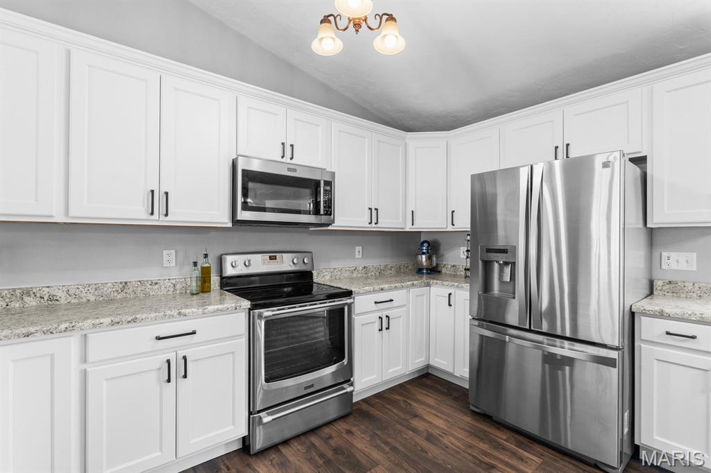 34 Ramona Drive Shiloh, IL 62221 - Photo 13 of 54