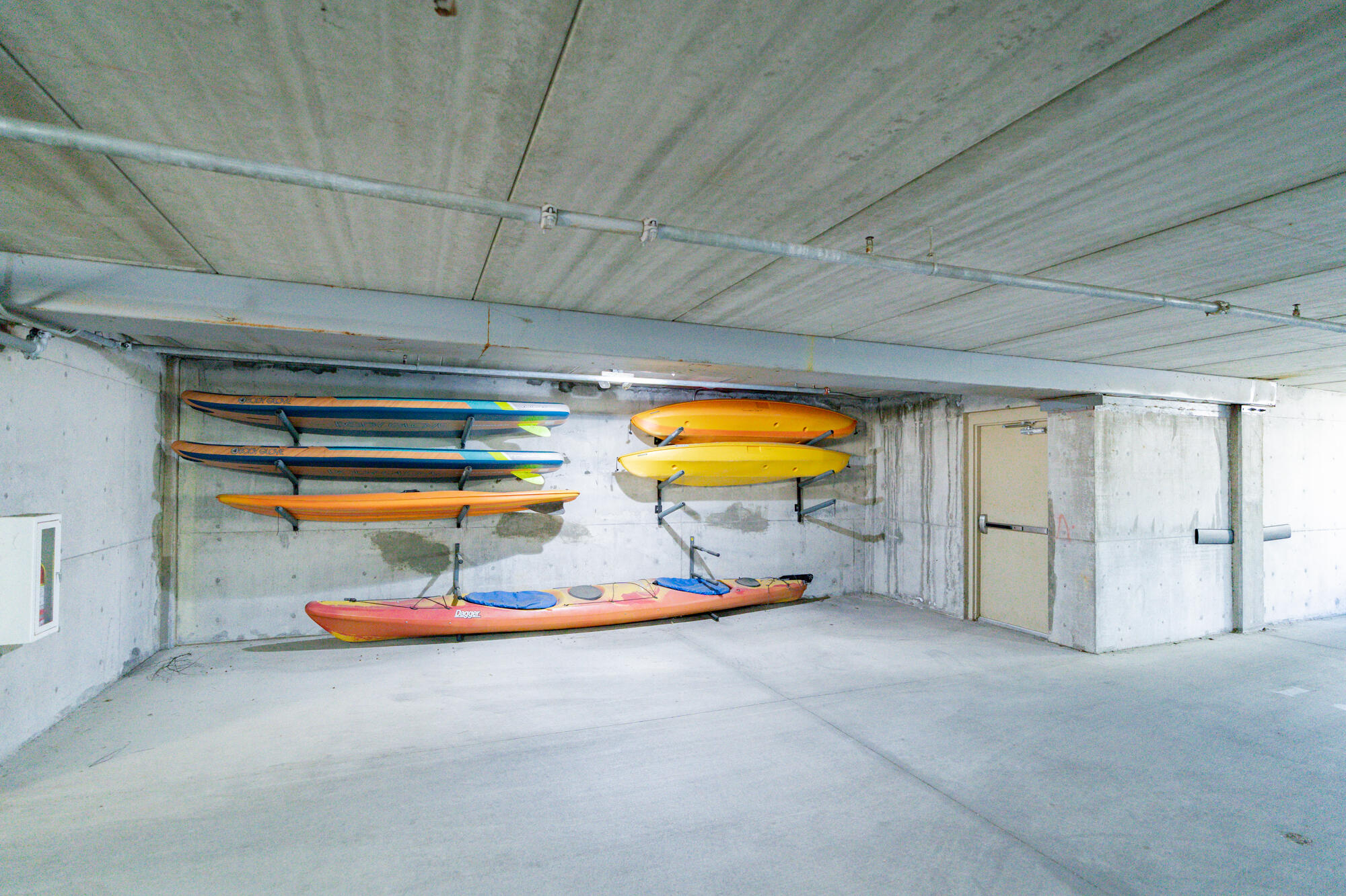 4 Cherokee Blvd., Unit 314 Chattanooga, TN 37405 - Photo 33 of 62 Room for kayaks/paddleboards