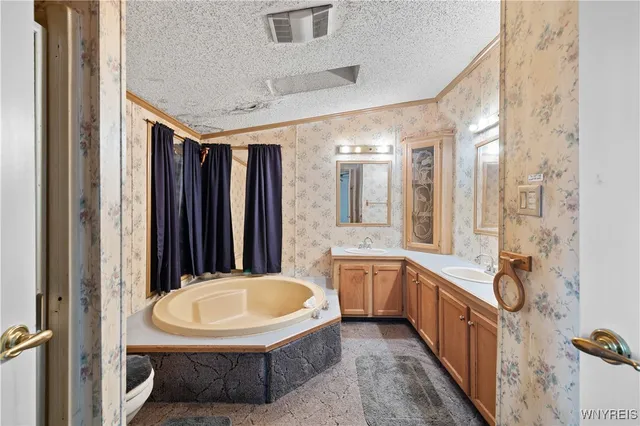 $175,000 | 2040 Schwab Road, Sheldon, NY 14167