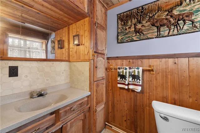 $175,000 | 2040 Schwab Road, Sheldon, NY 14167