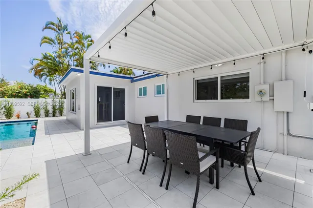 $1,000,000 | 1104 North 13th Terrace, Hollywood, FL 33019