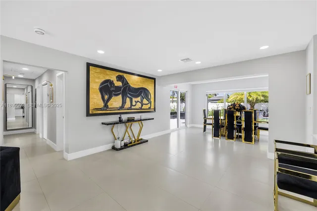 $1,000,000 | 1104 North 13th Terrace, Hollywood, FL 33019