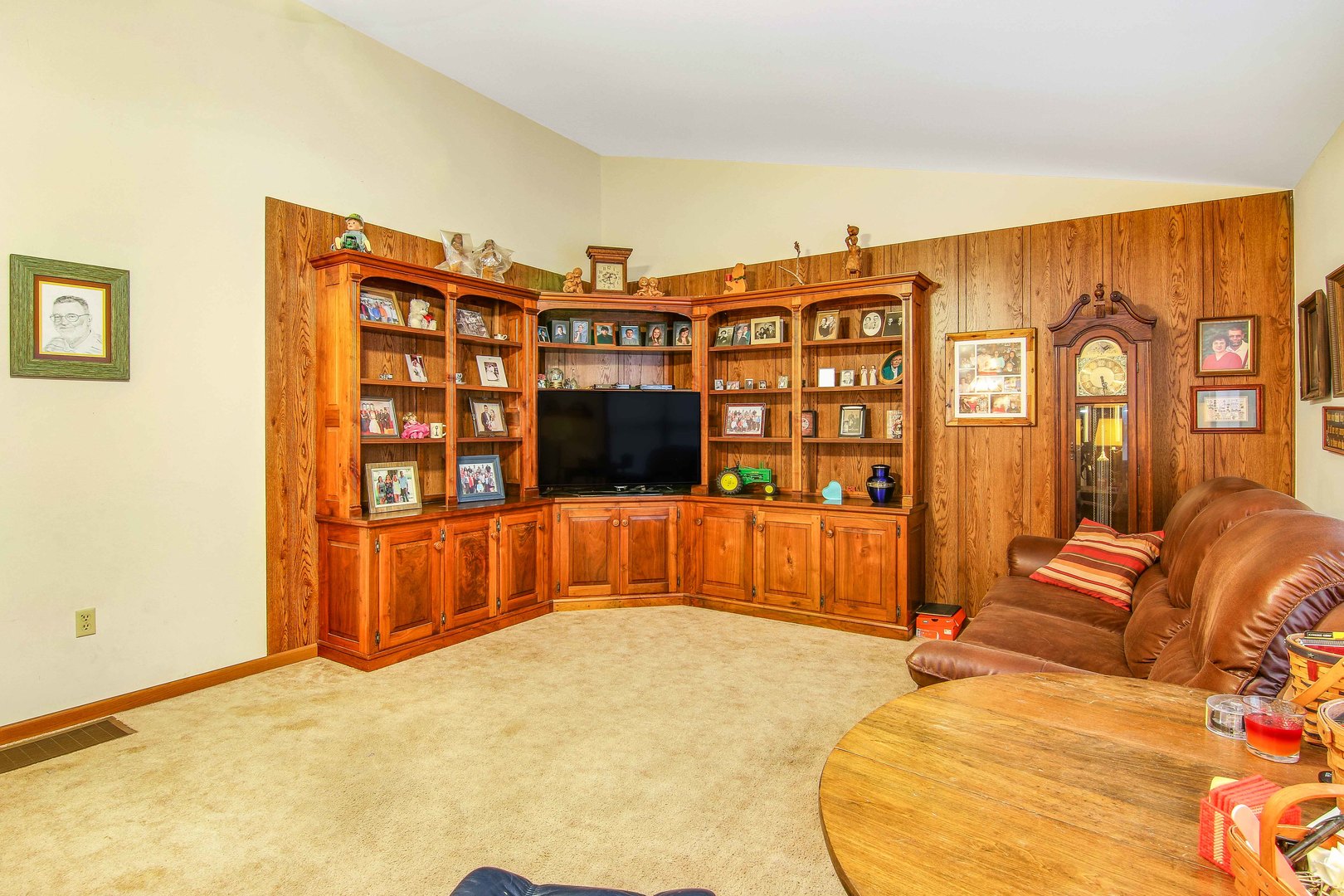 6905 Duffy Road Waterman, IL 60556 - Photo 9 of 29