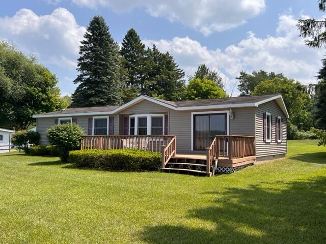 787 Parrott Point Road Indian River, MI 49749 - Photo 1 of 34 Gallery Image 1