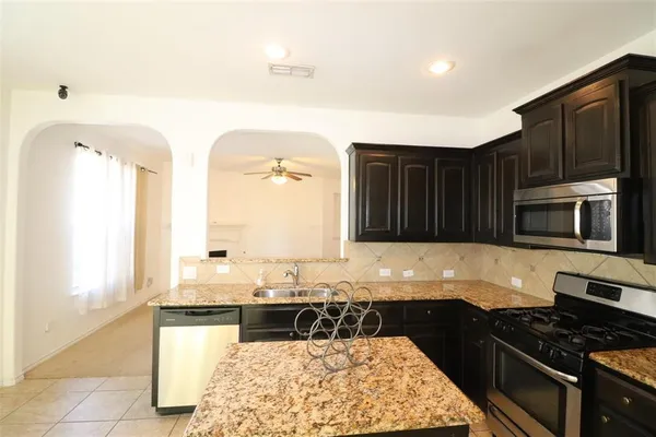 $2,000 | 4508 Gunnison Drive, Denton, TX 76208