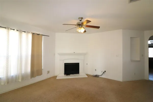 $2,000 | 4508 Gunnison Drive, Denton, TX 76208