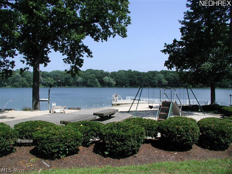 2883 Lee Road Silver Lake, OH 44224 - Photo 20 of 25