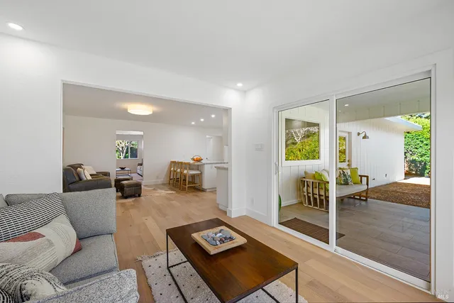 $3,550,000 | 716 University Avenue, Healdsburg, CA 95448