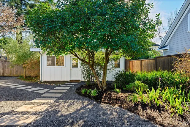 $3,550,000 | 716 University Avenue, Healdsburg, CA 95448