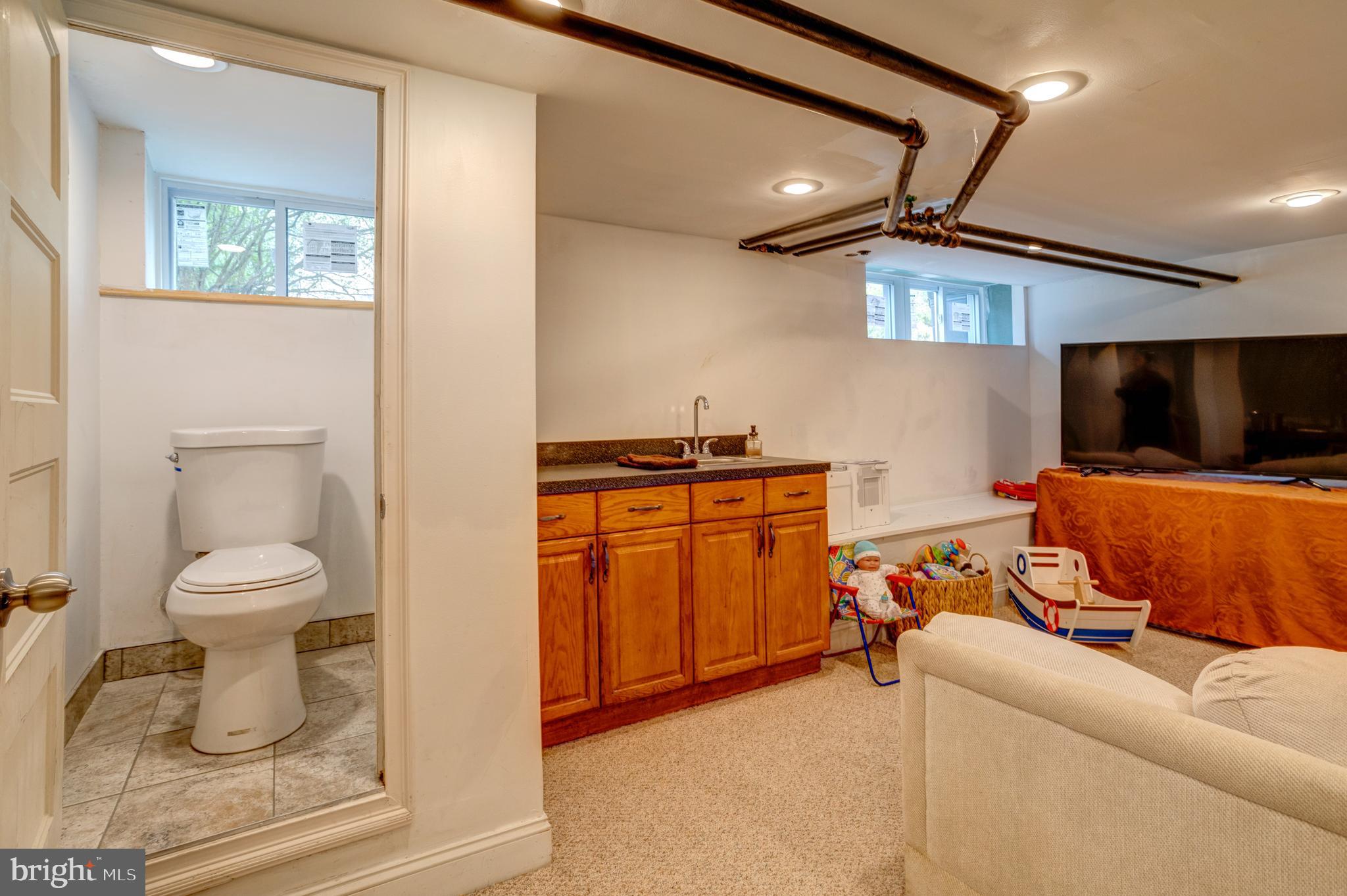 363 North Rolling Road Springfield, PA 19064 - Photo 54 of 56