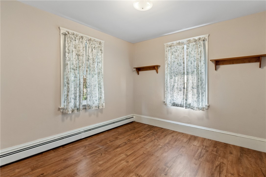 16 Friendly Road Cranston, RI 02910 - Photo 17 of 38