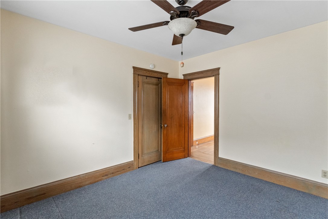 16 Friendly Road Cranston, RI 02910 - Photo 31 of 38