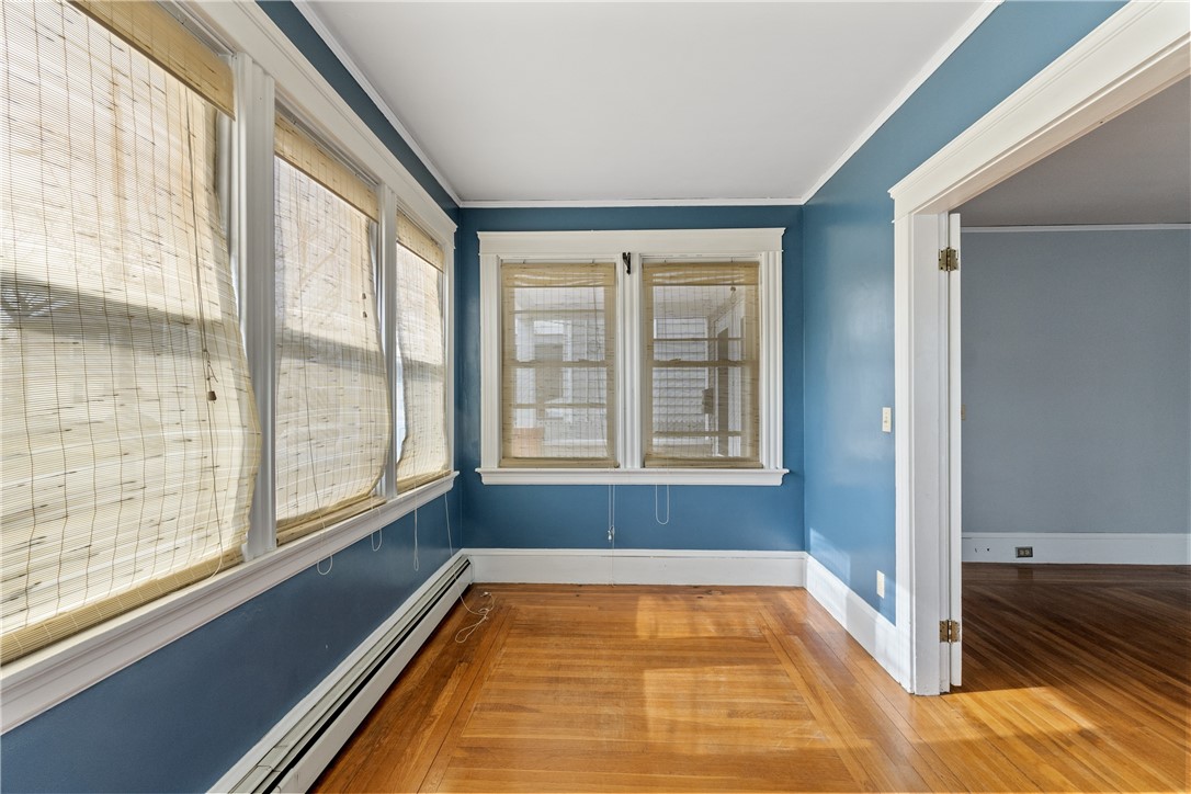 16 Friendly Road Cranston, RI 02910 - Photo 6 of 38