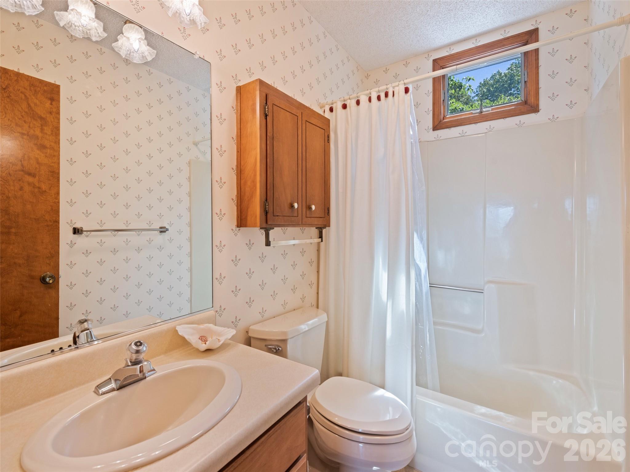 600 Brandywine Road, Unit 2 Waynesville, NC 28786 - Photo 13 of 23