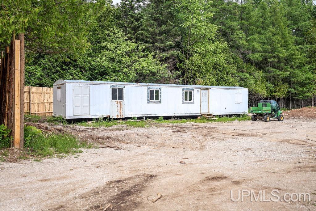 5626 River Road Manistique, MI 49854 - Photo 11 of 69