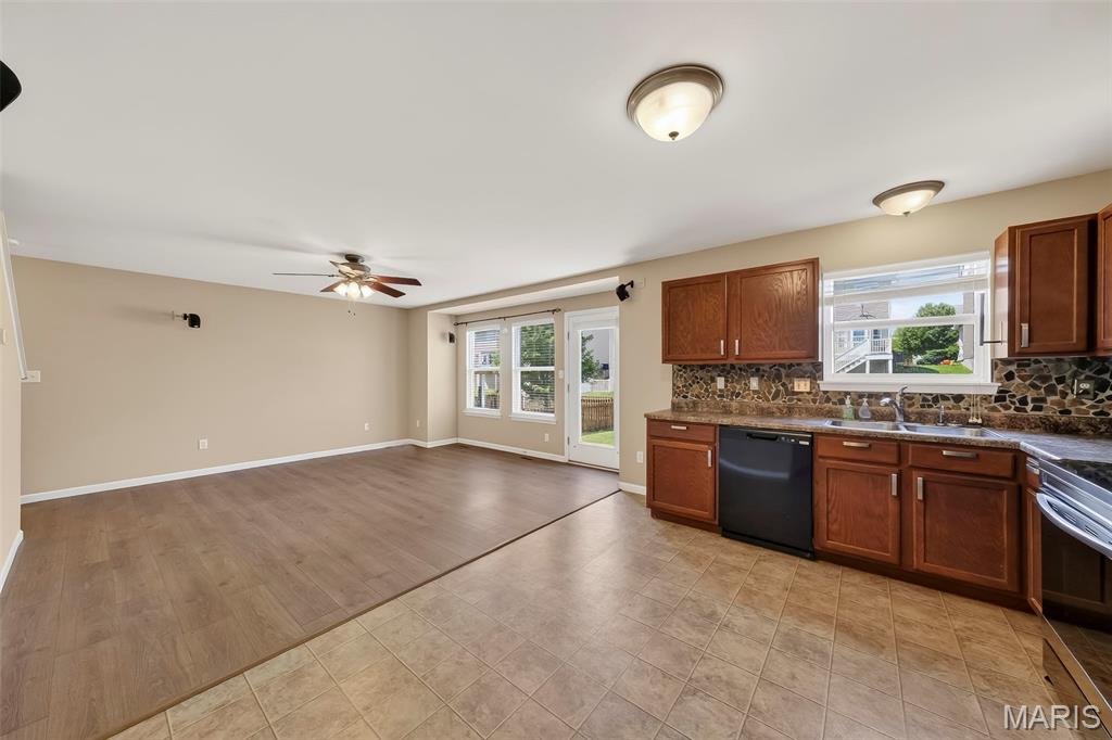 607 Spring Manor O'Fallon, MO 63368 - Photo 8 of 26