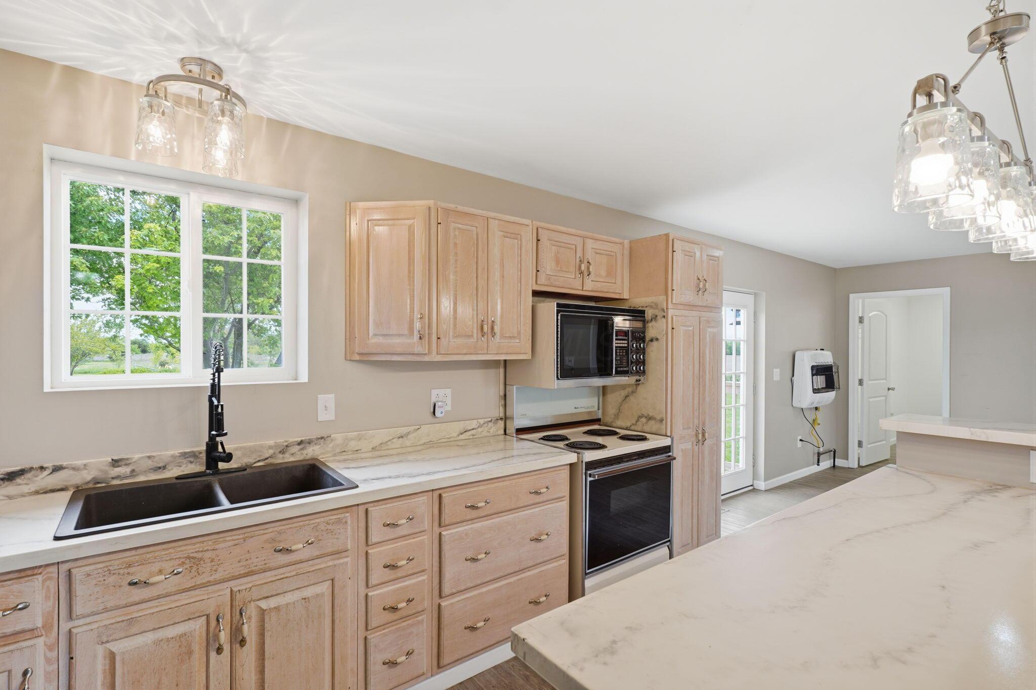 11734 Kellough Road Mount Sterling, OH 43143 - Photo 10 of 37 12-web-or-mls-11734-kellough-rd
