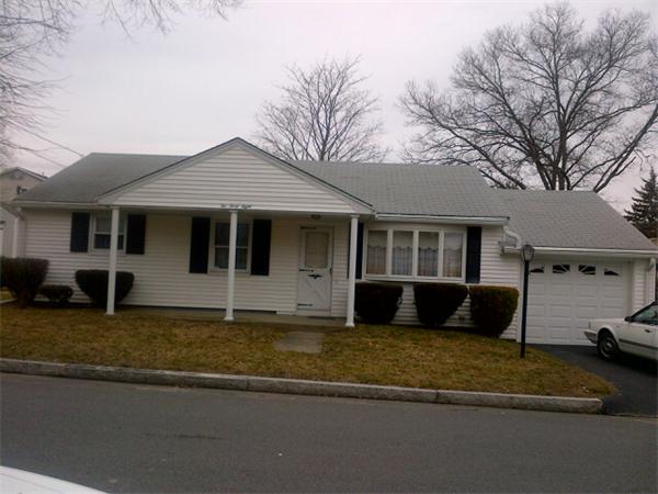 248 Frost Street Fall River, MA 02721 - Photo 1 of 9 Gallery Image 1