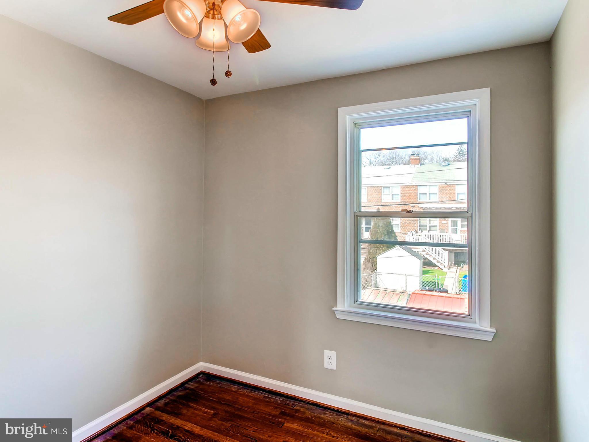 118 Garden Ridge Road Catonsville, MD 21228 - Photo 18 of 28 Bedroom