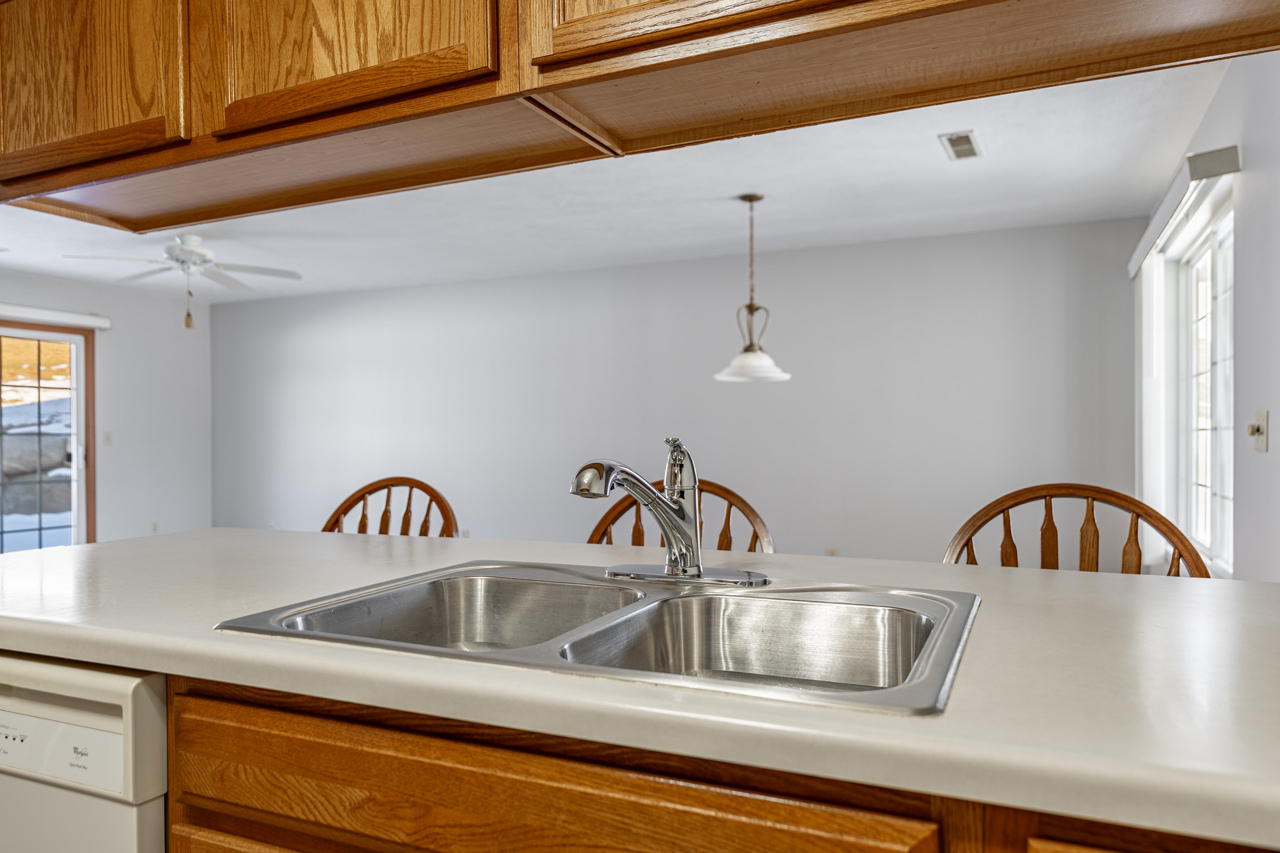 6538 Timberleaf Court, Unit 1 Loves Park, IL 61111 - Photo 11 of 25