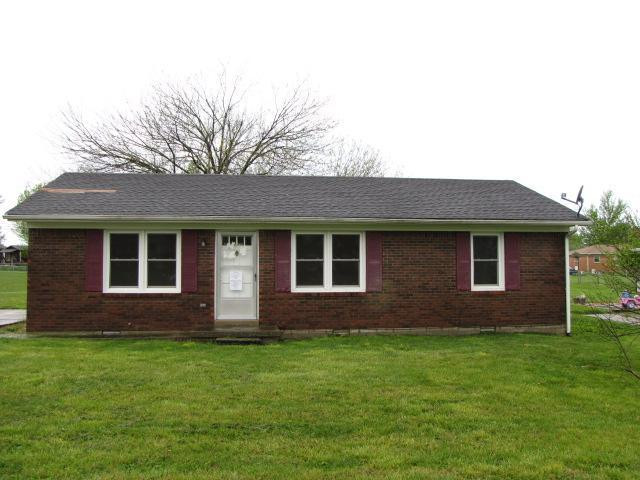 620 Kelly Way Lebanon, KY 40033 - Photo 1 of 15 Photo 1