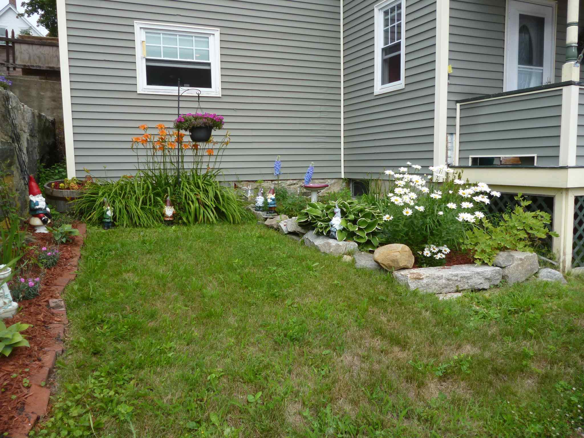 266 Madison Avenue Berlin, NH 03570 - Photo 6 of 23