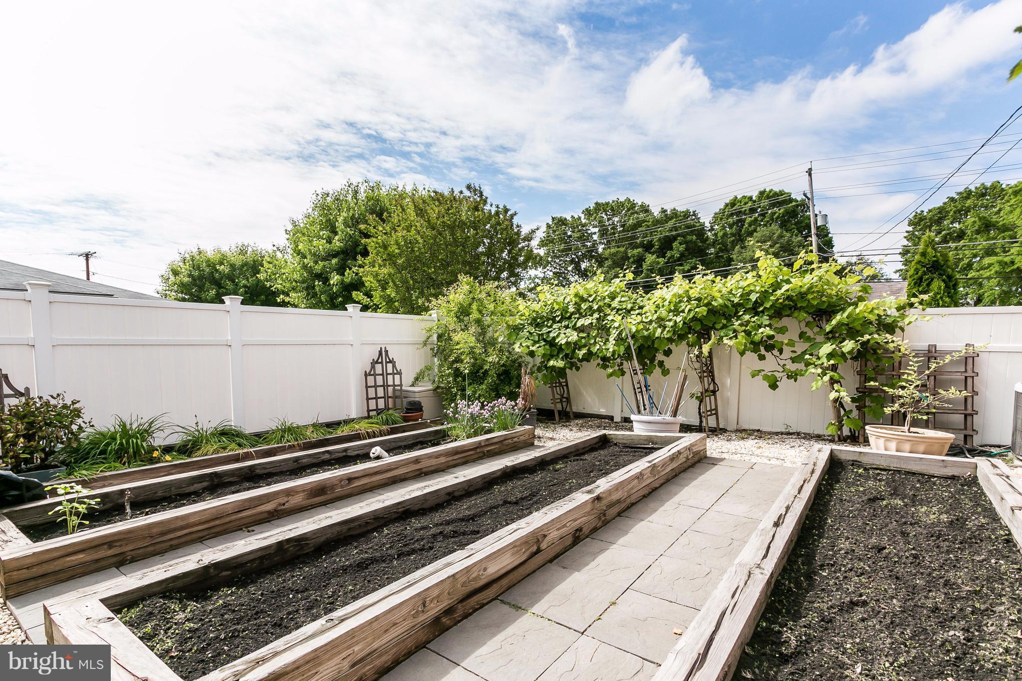 4212 Silver Spring Road Perry Hall, MD 21236 - Photo 28 of 30 Garden Area